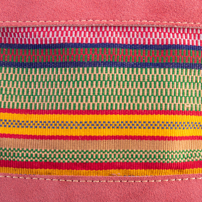 Pulsera de ante - Pulsera Artesanal de Gamuza Rosa con Textil Andino de Algodón