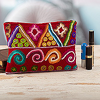Embroidered wool cosmetic bag, 'Andean Tambos' - Hand-Woven and Hand-Embroidered Wool Cosmetic Bag in Red