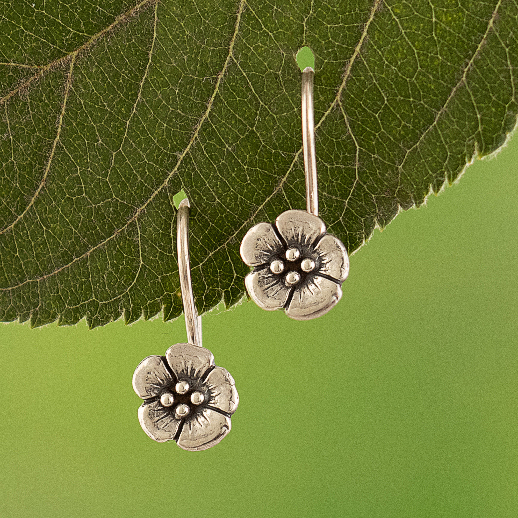 950 Silver Flower-Themed Drop Earrings Crafted in Peru