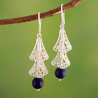 Pendientes colgantes de filigrana de lapislázuli, 'Las campanas están sonando' - Pendientes colgantes de filigrana de plata con piedra lapislázuli