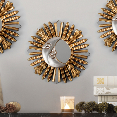 Espejo de pared de madera dorada en bronce. - Espejo de pared de madera dorada de bronce envejecido con motivo de sol y luna