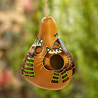 Vogelhaus aus getrocknetem Kürbis, „Süße Katzen“ – Handbemaltes Vogelhaus aus getrocknetem Kürbis mit Katzenmotiv aus Peru