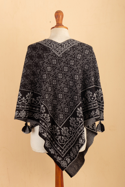 100% alpaca poncho, 'Cuzco Mountains' - Geometric and Floral 100% Alpaca Poncho in Black and Grey