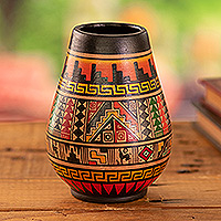 Jarrón decorativo de cerámica, 'Ayar Cachi' - Jarrón decorativo de cerámica geométrico clásico de tonos cálidos