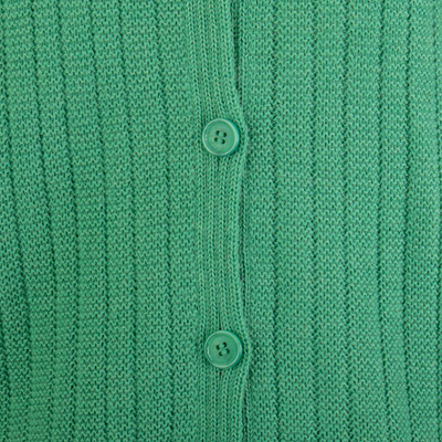 pullover aus 100 % Alpaka - Pullover aus 100 % Alpakawolle mit Zopfmuster und Streifenmuster in Grün