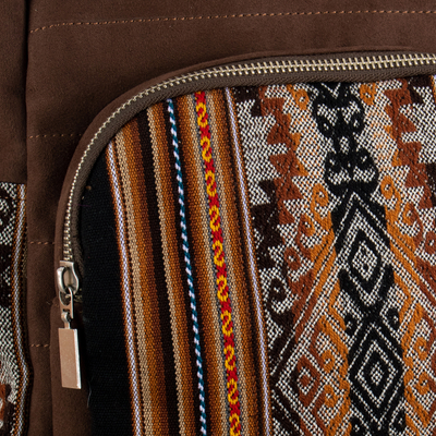 Rucksack aus Baumwolle und Wolle, „The Redwood Empire“ – Inka-inspirierter Rucksack aus Baumwolle und Wolle aus Redwood und Schwarz