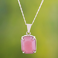 Collar colgante de ópalo, 'Pink Obsession' - Collar de plata de ley con colgante de ópalo rosa de Perú