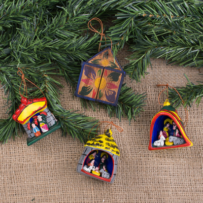 Ornamente, (4er-Set) - Handgefertigter religiöser Weihnachtsschmuck aus Holz (4er-Set)