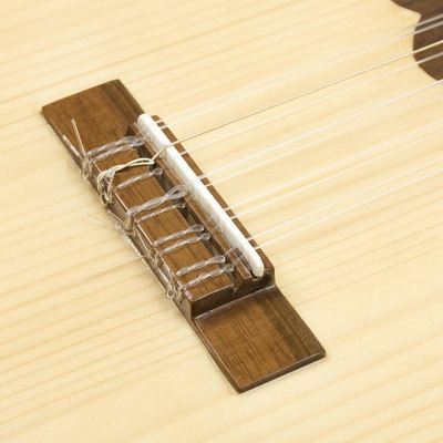 Ronroco-Gitarre aus Holz - Echte Anden-Ronroco-Gitarre mit Koffer