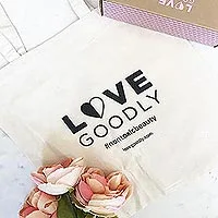 Bolso tote de algodón, 'Love Goodly' - LOVE GOODLY Tote con logotipo de algodón orgánico blanco