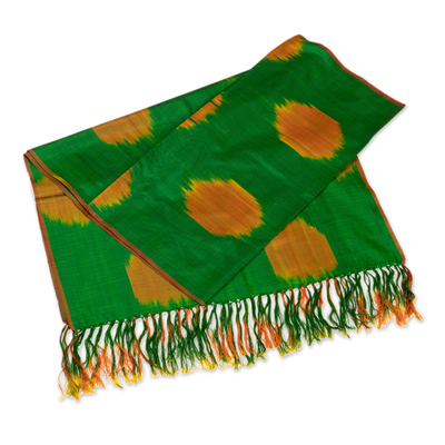Mantón de seda, 'Green Bukhara' - Mantón de seda tradicional verde y amarillo tejido a mano
