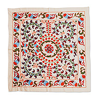 Mantel de algodón y seda bordado, 'Floral Breezes' - Mantel de algodón y seda floral bordado artesanalmente