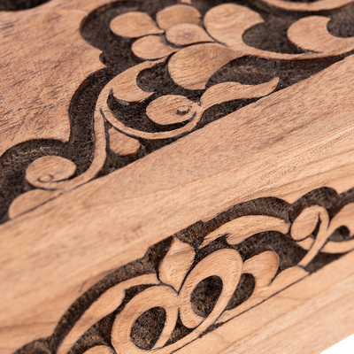 Joyero de madera de nogal - Joyero de madera de nogal tallada a mano con motivos de vid