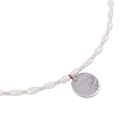 Halskette mit Zuchtperlen-Anhänger - Buchara-Halskette mit Emirate-Münze und Biwa-Perle