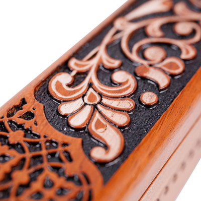 caja de rompecabezas de madera - Caja de rompecabezas de madera de nogal oblonga tallada a mano con flores en color marrón