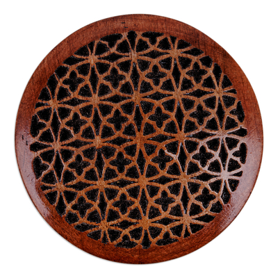 Wood ring box, 'Temple's Essence' - Handcrafted Quatrefoil-Patterned Mini Walnut Wood Ring Box