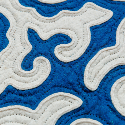 Alfombra de lana, (2x4) - Alfombra clásica hecha a mano de lana Shyrdak en azul y blanco (2x4)