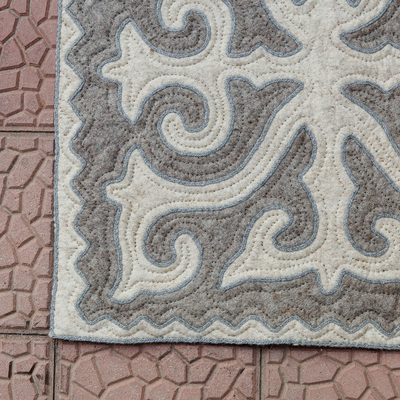 Wool area rug, 'The Elysian Palace' (2.5x5) - Traditional Wool Shyrdak Area Rug in Grey and White (2.5x5)