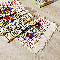 Corredor de mesa de algodón bordado, 'Purple Passions' - Corredor de mesa de algodón bordado con temática de granada y hojas