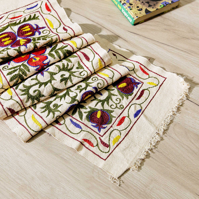 Camino de mesa de algodón bordado - Camino de mesa de algodón bordado con temática de granada y hojas