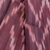 Bufanda de algodón ikat. - Bufanda de algodón rojo con estampado Ikat tejida a mano con flecos
