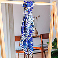 Bufanda de seda, 'Blue Paisley' - Bufanda cuadrada tejida a mano 100% seda con temática de Paisley azul