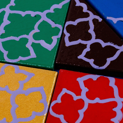 Rompecabezas tangram de madera de nogal - Rompecabezas Tangram de madera de nogal colorido hecho a mano y pintado