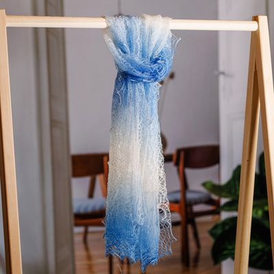 Schal aus Kaschmirwolle, „Ocean's Act“ – handgewebter weicher Schal aus 100 % Kaschmirwolle in Blau und Weiß