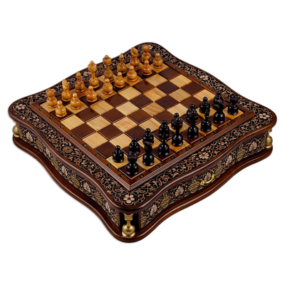Schachspiel aus Holz – Poliertes, klassisches, handgeschnitztes Walnussholz-Schachspiel mit Blumenmuster