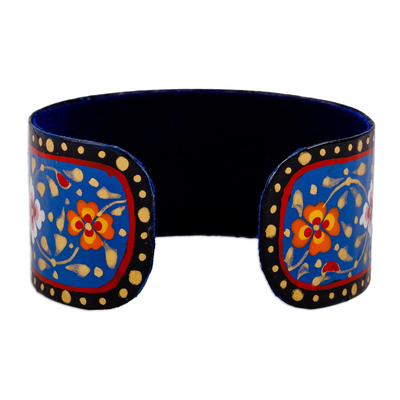 Lackiertes Manschettenarmband aus Zinn - Bemaltes, florales, verstellbares Manschettenarmband aus schwarzem und blauem Blech