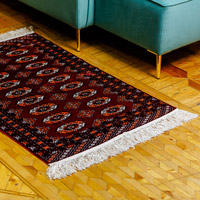 Handgewebter Teppich „Red Roads“ (2,5 x 4) – Handgefertigter klassischer Teppich in Purpur und Weiß (2,5 x 4)