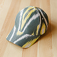 Gorra de béisbol de algodón, 'Intrepid Yellow' - Gorra de béisbol de algodón gris y amarillo con estampado Ikat hecha a mano
