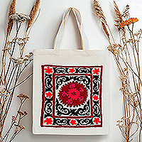 Bolsa de algodón, 'Tashkent's Crimson Garden' - Bolsa de algodón floral rojo y negro hecha a mano en Uzbekistán