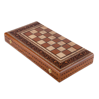 Juego de ajedrez y backgammon de madera. - Juego clásico de ajedrez y backgammon de madera de nogal tallada a mano.