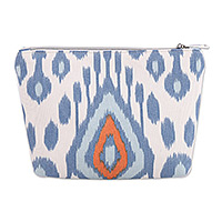 Cotton blend ikat cosmetic bag, 'Dreamy Era' - Ikat-Patterned Blue and Ivory Cotton Blend Cosmetic Bag
