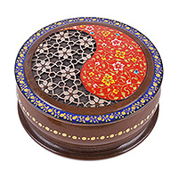 Lacquered wood jewellery box, 'Exquisite Paisley' - Paisley and Floral-Themed Lacquered Wood Round jewellery Box