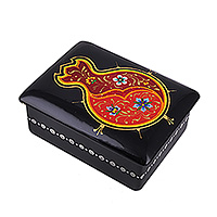 Lacquered papier mache jewelry box, 'Pomegranate Secret' - Hand-Painted Pomegranate Lacquered Papier Mache Jewelry Box
