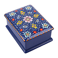 Papier mache jewellery box, 'Paradise at the Ocean' - Lacquered Floral Blue Papier Mache jewellery Box