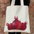 Bolso tote de algodón - Bolso tote de algodón rojo pintado a mano inspirado en una granada