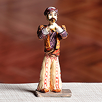 Keramikfigur „Der Mann aus Sasun“ – Keramikfigur eines Mannes in armenischer Tracht