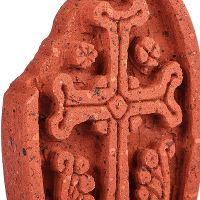 Escultura de estela de piedra de toba - Escultura de estela de khachkar de piedra de toba marrón tallada a mano