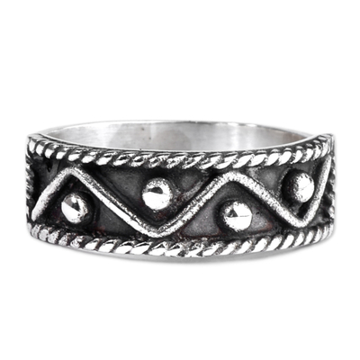 Sterling silver band ring, 'Armenian Mountains' - Classic Geometric-Patterned Sterling Silver Band Ring