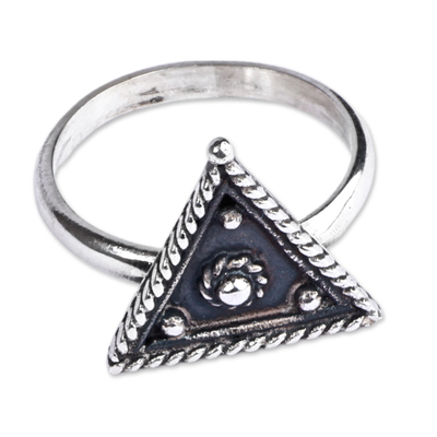 Sterling silver cocktail ring, 'Three Sides' - Geometric Oxidized Sterling Silver Cocktail Ring