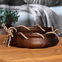 Cuenco decorativo de terracota, 'Belleza ancestral' - Cuenco decorativo de terracota hecho a mano con detalles en cuerda de yute
