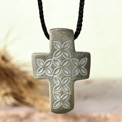 Collar colgante de piedra - Collar con colgante de piedra en forma de cruz y motivos florales