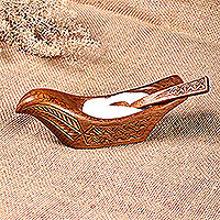 Gewürzschale aus Holz, „Birdie Delight“ – Gewürzschale aus Holz mit Vogelmotiv und Löffel, handgeschnitzt in Armenien
