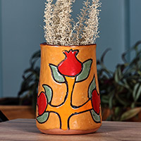 Jarrón de ceramica - Jarrón de cerámica floral en tonos cálidos con pictografías antiguas
