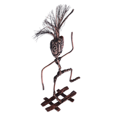 Escultura de cobre - Escultura surrealista de cobre oxidado de hombre bailando