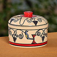 Caja de joyería de cerámica, 'Nature's Allure' - Caja de joyería de cerámica redonda hecha a mano con temática de la naturaleza