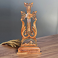 Cruz de madera - Cruz clásica de madera de haya con temática natural de Armenia